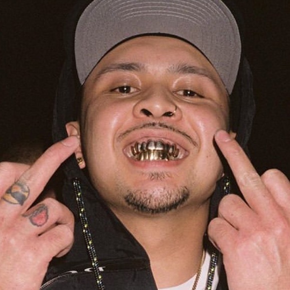 Meet your Posher, Joshua - Picture 1 of 1